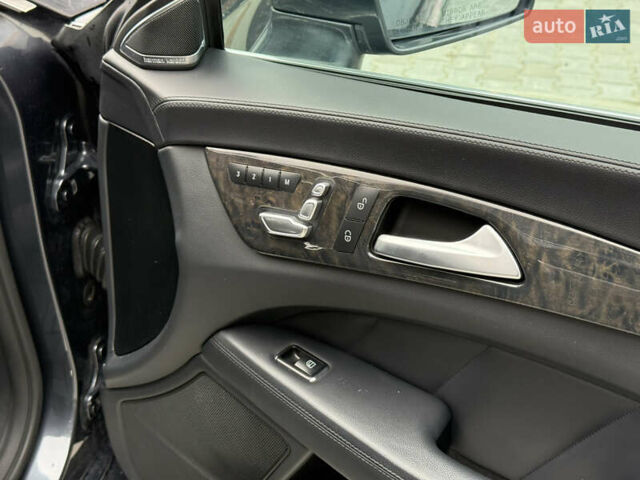 Серый Мерседес ЦЛС-Класс, объемом двигателя 3 л и пробегом 134 тыс. км за 21500 $, фото 62 на Automoto.ua