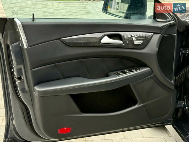 Серый Мерседес ЦЛС-Класс, объемом двигателя 3 л и пробегом 134 тыс. км за 21500 $, фото 32 на Automoto.ua