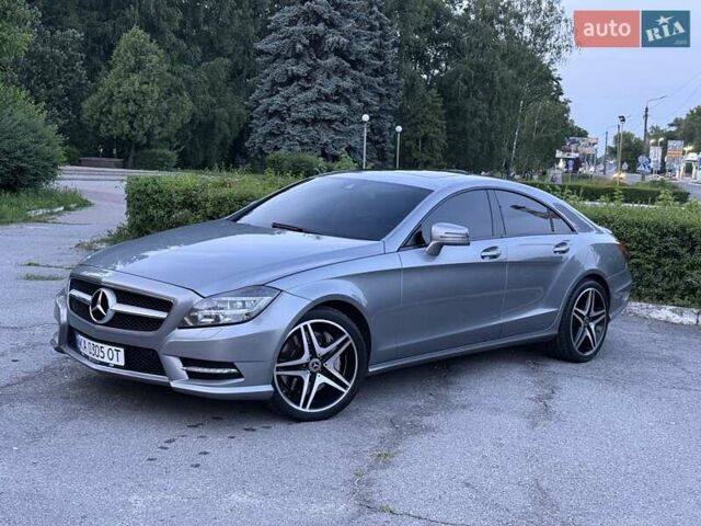 Серый Мерседес ЦЛС-Класс, объемом двигателя 4.66 л и пробегом 190 тыс. км за 18900 $, фото 24 на Automoto.ua