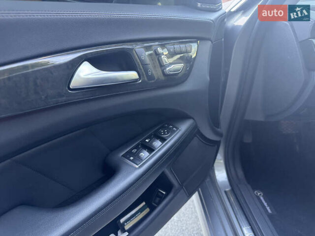 Серый Мерседес ЦЛС-Класс, объемом двигателя 3 л и пробегом 74 тыс. км за 26700 $, фото 11 на Automoto.ua