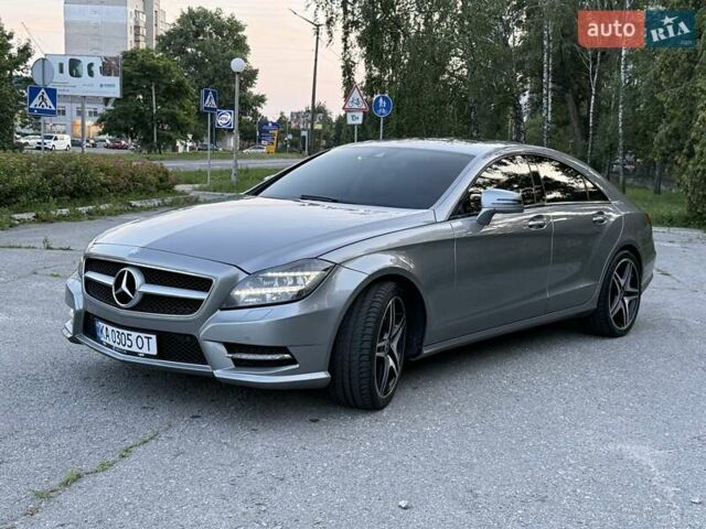 Серый Мерседес ЦЛС-Класс, объемом двигателя 4.66 л и пробегом 190 тыс. км за 18900 $, фото 15 на Automoto.ua