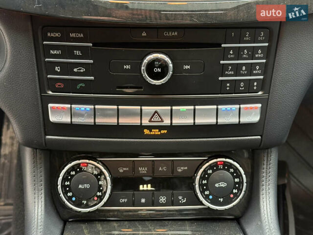 Серый Мерседес ЦЛС-Класс, объемом двигателя 3 л и пробегом 134 тыс. км за 21500 $, фото 41 на Automoto.ua