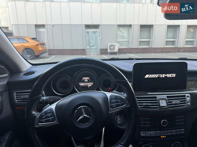 Серый Мерседес ЦЛС-Класс, объемом двигателя 3 л и пробегом 74 тыс. км за 26700 $, фото 9 на Automoto.ua