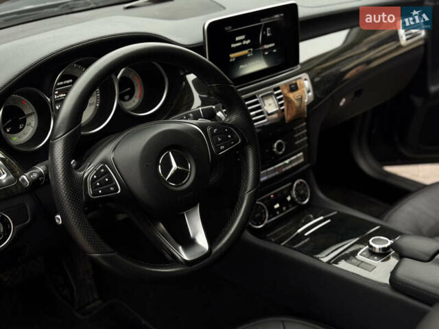 Серый Мерседес ЦЛС-Класс, объемом двигателя 2.2 л и пробегом 148 тыс. км за 23999 $, фото 7 на Automoto.ua