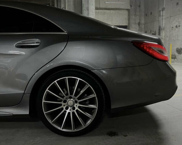 Серый Мерседес ЦЛС-Класс, объемом двигателя 2.99 л и пробегом 188 тыс. км за 28000 $, фото 13 на Automoto.ua