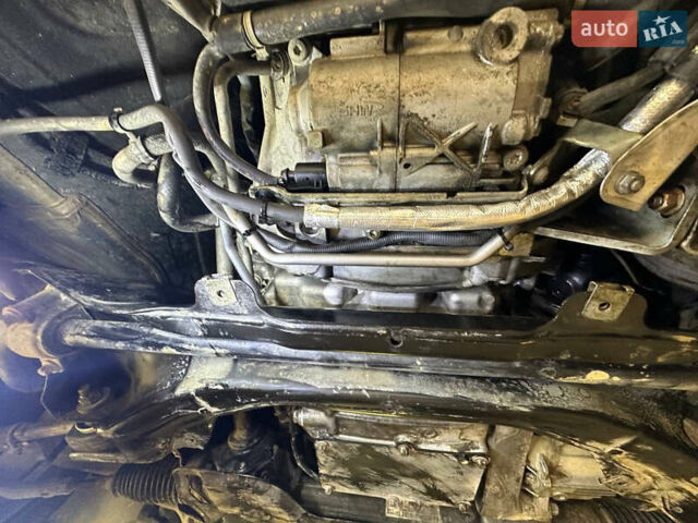 Сірий Мерседес ЦЛС-Клас, об'ємом двигуна 2.2 л та пробігом 148 тис. км за 23700 $, фото 39 на Automoto.ua