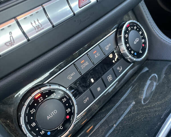 Серый Мерседес ЦЛС-Класс, объемом двигателя 2.14 л и пробегом 85 тыс. км за 29999 $, фото 51 на Automoto.ua