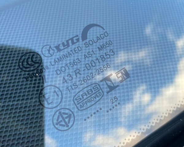 Серый Мерседес ЦЛС-Класс, объемом двигателя 2.14 л и пробегом 85 тыс. км за 29999 $, фото 40 на Automoto.ua