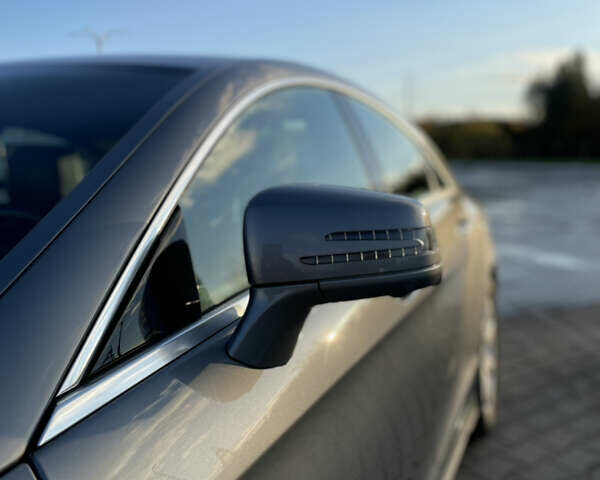 Серый Мерседес ЦЛС-Класс, объемом двигателя 2.14 л и пробегом 85 тыс. км за 29999 $, фото 34 на Automoto.ua