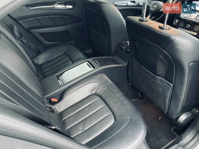 Серый Мерседес ЦЛС-Класс, объемом двигателя 2.99 л и пробегом 107 тыс. км за 29500 $, фото 8 на Automoto.ua