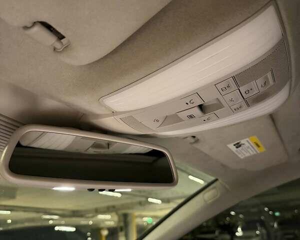 Серый Мерседес ЦЛС-Класс, объемом двигателя 5.46 л и пробегом 113 тыс. км за 70000 $, фото 19 на Automoto.ua