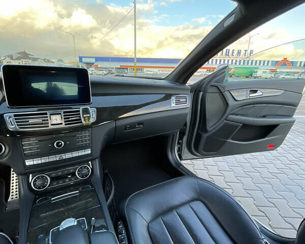 Серый Мерседес ЦЛС-Класс, объемом двигателя 2.14 л и пробегом 85 тыс. км за 29999 $, фото 46 на Automoto.ua