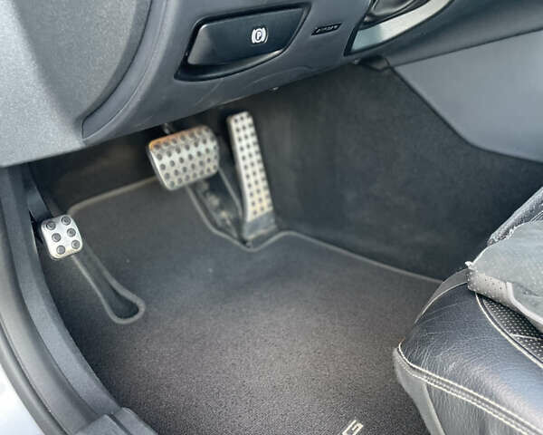 Серый Мерседес ЦЛС-Класс, объемом двигателя 2.14 л и пробегом 85 тыс. км за 29999 $, фото 57 на Automoto.ua