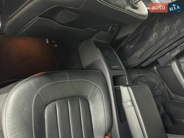 Серый Мерседес ЦЛС-Класс, объемом двигателя 3 л и пробегом 152 тыс. км за 25500 $, фото 2 на Automoto.ua