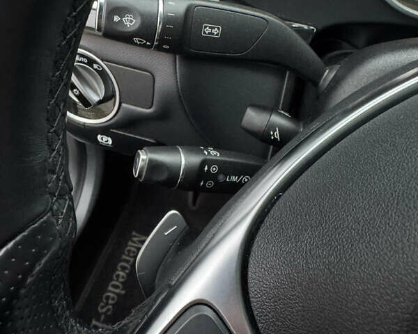 Серый Мерседес ЦЛС-Класс, объемом двигателя 2.99 л и пробегом 230 тыс. км за 30000 $, фото 20 на Automoto.ua