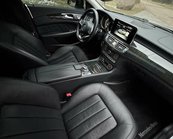 Серый Мерседес ЦЛС-Класс, объемом двигателя 2.99 л и пробегом 230 тыс. км за 30000 $, фото 15 на Automoto.ua