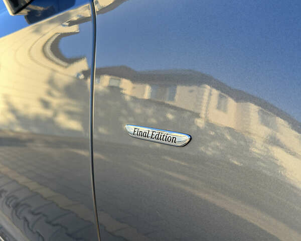 Серый Мерседес ЦЛС-Класс, объемом двигателя 2.14 л и пробегом 135 тыс. км за 32000 $, фото 6 на Automoto.ua