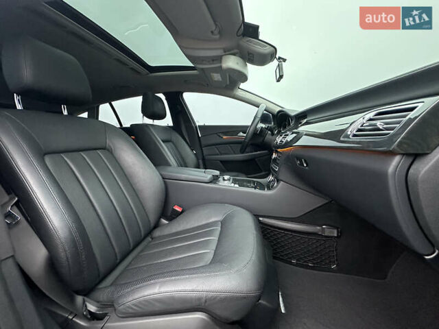 Серый Мерседес ЦЛС-Класс, объемом двигателя 2.1 л и пробегом 92 тыс. км за 22500 $, фото 36 на Automoto.ua