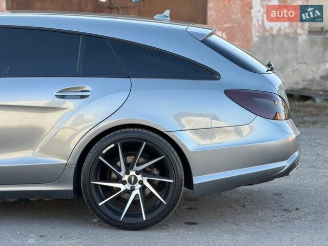 Серый Мерседес ЦЛС-Класс, объемом двигателя 3 л и пробегом 248 тыс. км за 19500 $, фото 44 на Automoto.ua