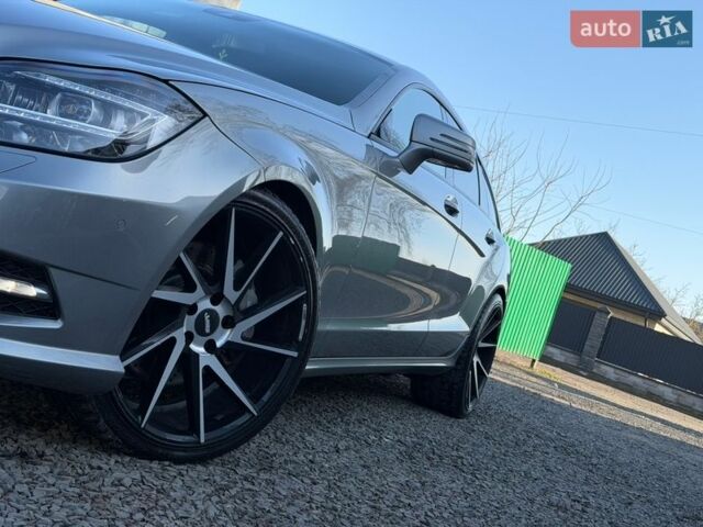 Серый Мерседес ЦЛС-Класс, объемом двигателя 3 л и пробегом 248 тыс. км за 19500 $, фото 1 на Automoto.ua