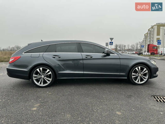 Серый Мерседес ЦЛС-Класс, объемом двигателя 2.1 л и пробегом 92 тыс. км за 22500 $, фото 21 на Automoto.ua