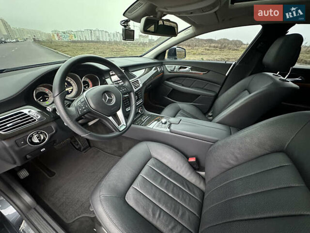 Серый Мерседес ЦЛС-Класс, объемом двигателя 2.1 л и пробегом 92 тыс. км за 22500 $, фото 28 на Automoto.ua