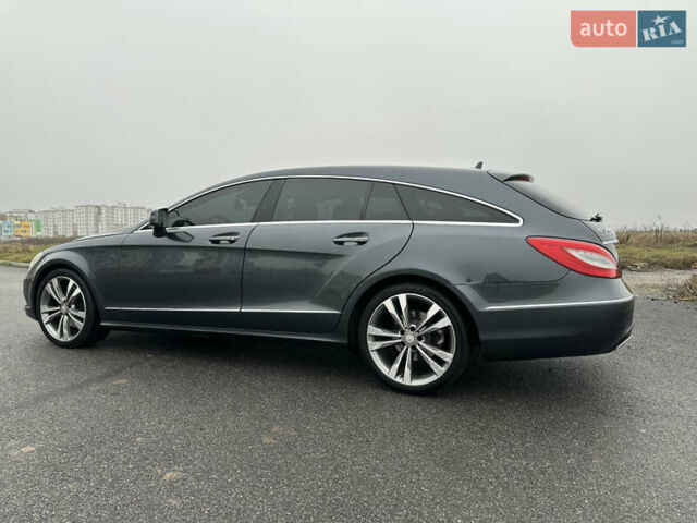 Серый Мерседес ЦЛС-Класс, объемом двигателя 2.1 л и пробегом 92 тыс. км за 22500 $, фото 14 на Automoto.ua