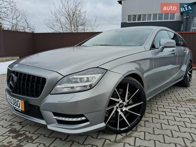 Серый Мерседес ЦЛС-Класс, объемом двигателя 3 л и пробегом 248 тыс. км за 24500 $, фото 3 на Automoto.ua