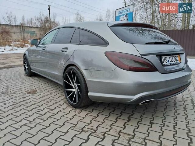 Серый Мерседес ЦЛС-Класс, объемом двигателя 3 л и пробегом 248 тыс. км за 24500 $, фото 9 на Automoto.ua