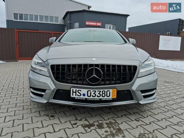 Серый Мерседес ЦЛС-Класс, объемом двигателя 3 л и пробегом 248 тыс. км за 24500 $, фото 5 на Automoto.ua