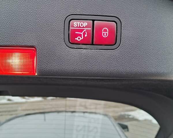 Серый Мерседес ЦЛС-Класс, объемом двигателя 3 л и пробегом 248 тыс. км за 24500 $, фото 27 на Automoto.ua