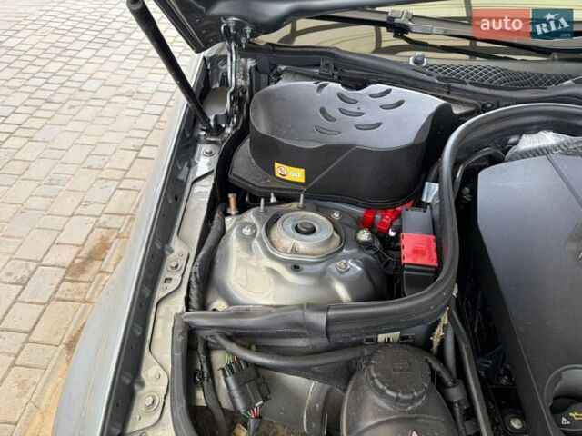 Серый Мерседес ЦЛС-Класс, объемом двигателя 3 л и пробегом 233 тыс. км за 19500 $, фото 37 на Automoto.ua