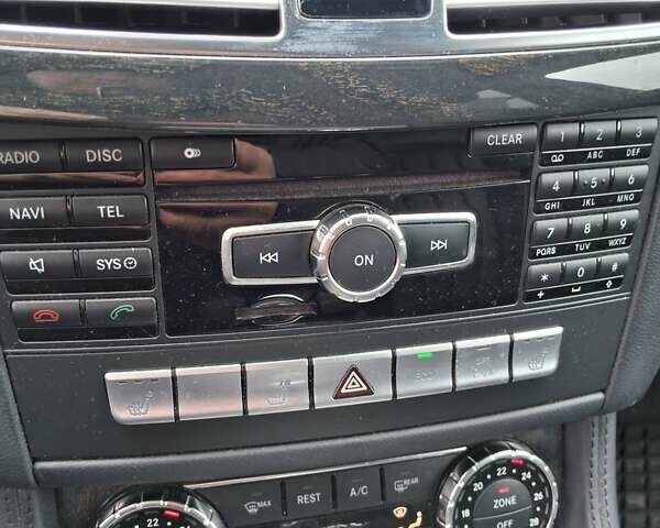 Серый Мерседес ЦЛС-Класс, объемом двигателя 3 л и пробегом 248 тыс. км за 24500 $, фото 15 на Automoto.ua