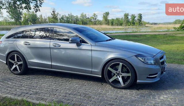 Серый Мерседес ЦЛС-Класс, объемом двигателя 2.99 л и пробегом 190 тыс. км за 35000 $, фото 9 на Automoto.ua