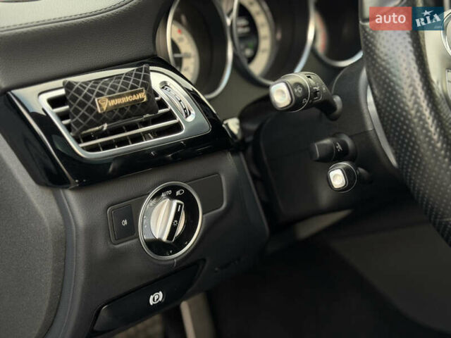 Сірий Мерседес ЦЛС-Клас, об'ємом двигуна 2.14 л та пробігом 199 тис. км за 25000 $, фото 14 на Automoto.ua