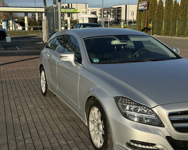 Сірий Мерседес ЦЛС-Клас, об'ємом двигуна 3 л та пробігом 343 тис. км за 23000 $, фото 5 на Automoto.ua