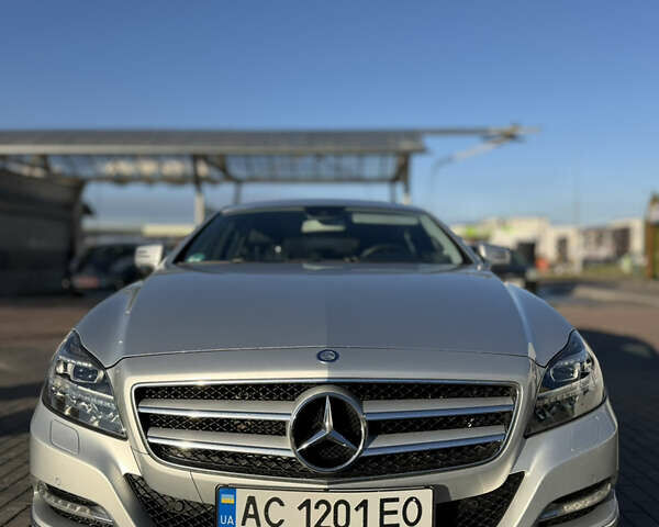 Сірий Мерседес ЦЛС-Клас, об'ємом двигуна 3 л та пробігом 343 тис. км за 23000 $, фото 1 на Automoto.ua