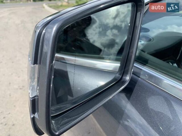 Серый Мерседес ЦЛС-Класс, объемом двигателя 3 л и пробегом 260 тыс. км за 20000 $, фото 13 на Automoto.ua