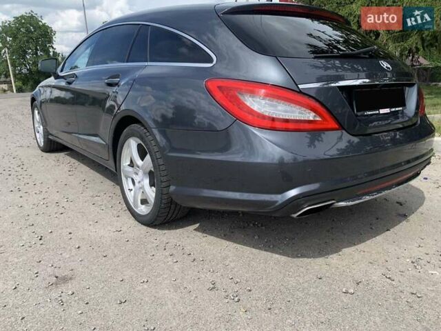 Серый Мерседес ЦЛС-Класс, объемом двигателя 3 л и пробегом 260 тыс. км за 20000 $, фото 6 на Automoto.ua