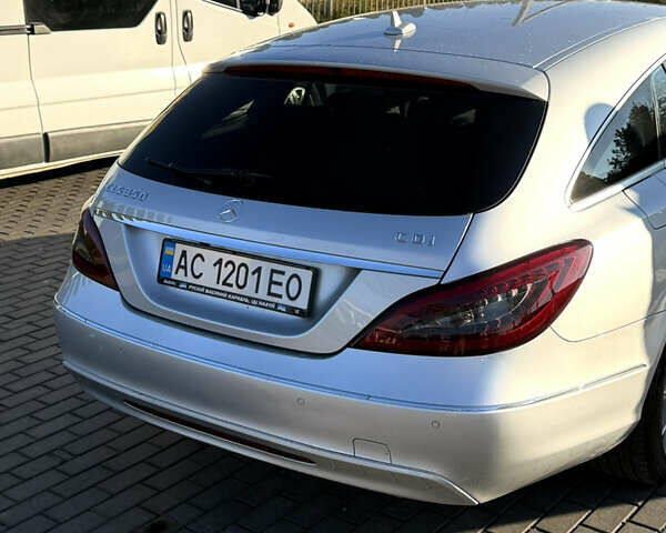 Сірий Мерседес ЦЛС-Клас, об'ємом двигуна 3 л та пробігом 343 тис. км за 23000 $, фото 10 на Automoto.ua