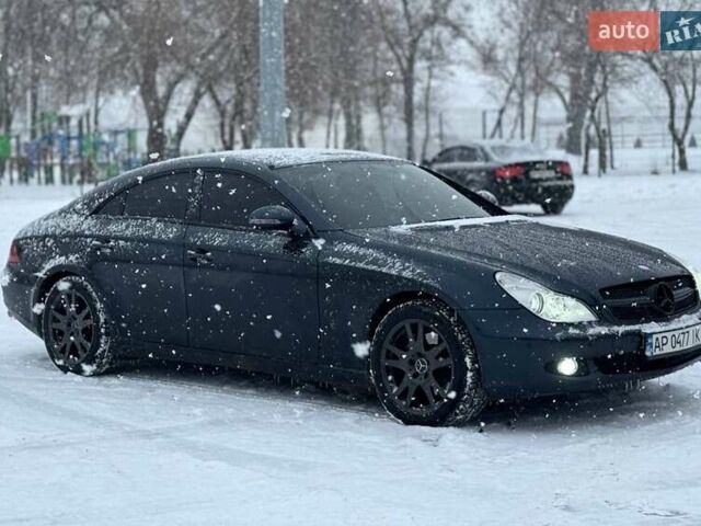 Синий Мерседес ЦЛС-Класс, объемом двигателя 2.99 л и пробегом 403 тыс. км за 9900 $, фото 8 на Automoto.ua