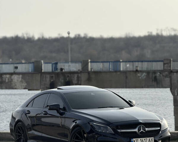 Мерседес ЦЛС-Класс 2015 в Днепре (Днепропетровске) на Automoto.ua Синий Мерседес ЦЛС-Класс, объемом двигателя 3 л и пробегом 200 тыс. км за 24500 $, фото 4 на Automoto.ua