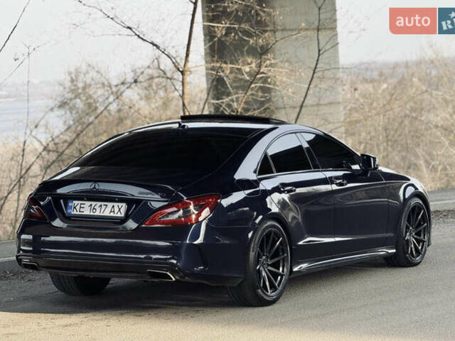 Мерседес ЦЛС-Класс 2015 в Днепре (Днепропетровске) на Automoto.ua Синий Мерседес ЦЛС-Класс, объемом двигателя 3 л и пробегом 200 тыс. км за 24500 $, фото 1 на Automoto.ua
