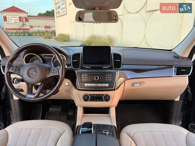 Синій Мерседес ЦЛС-Клас, об'ємом двигуна 2.99 л та пробігом 127 тис. км за 25950 $, фото 4 на Automoto.ua