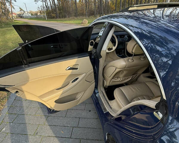 Зелений Мерседес ЦЛС-Клас, об'ємом двигуна 5 л та пробігом 269 тис. км за 10000 $, фото 4 на Automoto.ua