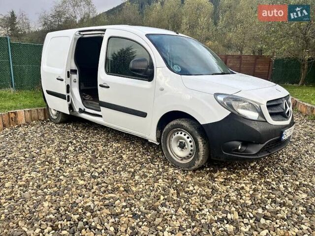 Белый Мерседес Ситан, объемом двигателя 1.46 л и пробегом 140 тыс. км за 8000 $, фото 6 на Automoto.ua