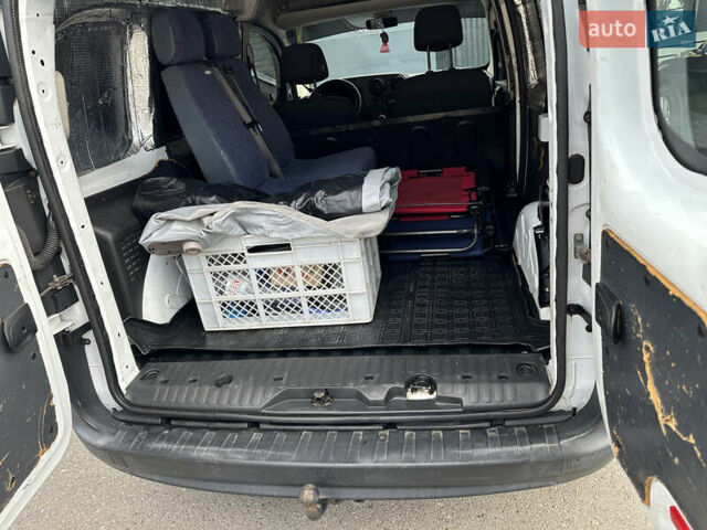 Белый Мерседес Ситан, объемом двигателя 1.46 л и пробегом 260 тыс. км за 6900 $, фото 7 на Automoto.ua