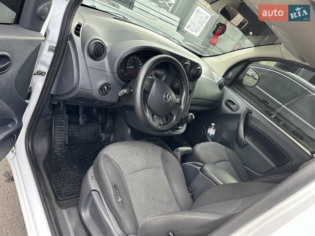 Белый Мерседес Ситан, объемом двигателя 1.46 л и пробегом 260 тыс. км за 6900 $, фото 9 на Automoto.ua