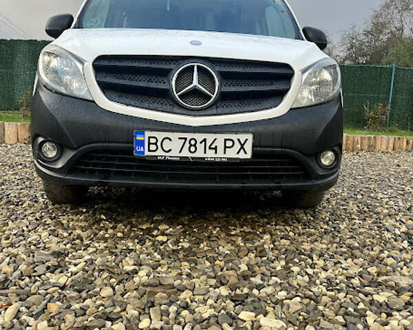 Белый Мерседес Ситан, объемом двигателя 1.46 л и пробегом 140 тыс. км за 8000 $, фото 7 на Automoto.ua