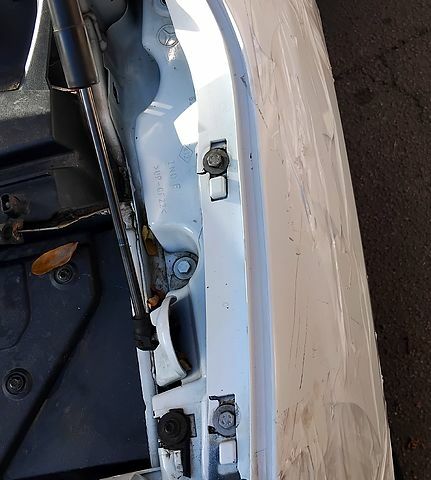 Белый Мерседес Ситан, объемом двигателя 1.5 л и пробегом 190 тыс. км за 7500 $, фото 3 на Automoto.ua